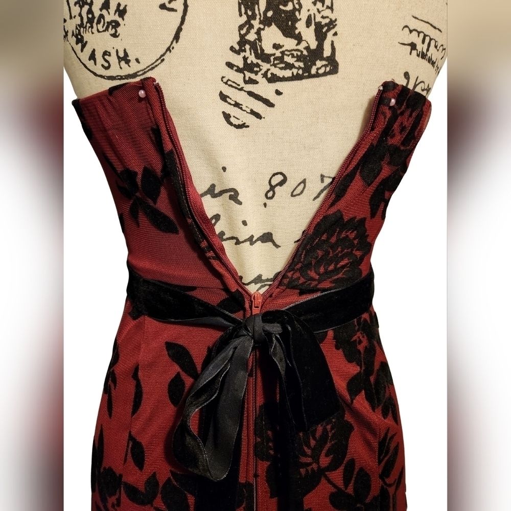 B. Darlin Strapless Burgundy Floral Dress - Picture 9 of 11